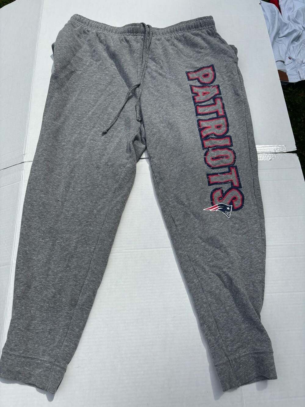 NFL Team Apparel New England Patriots Gray Sweatpants Size 2XL xxl